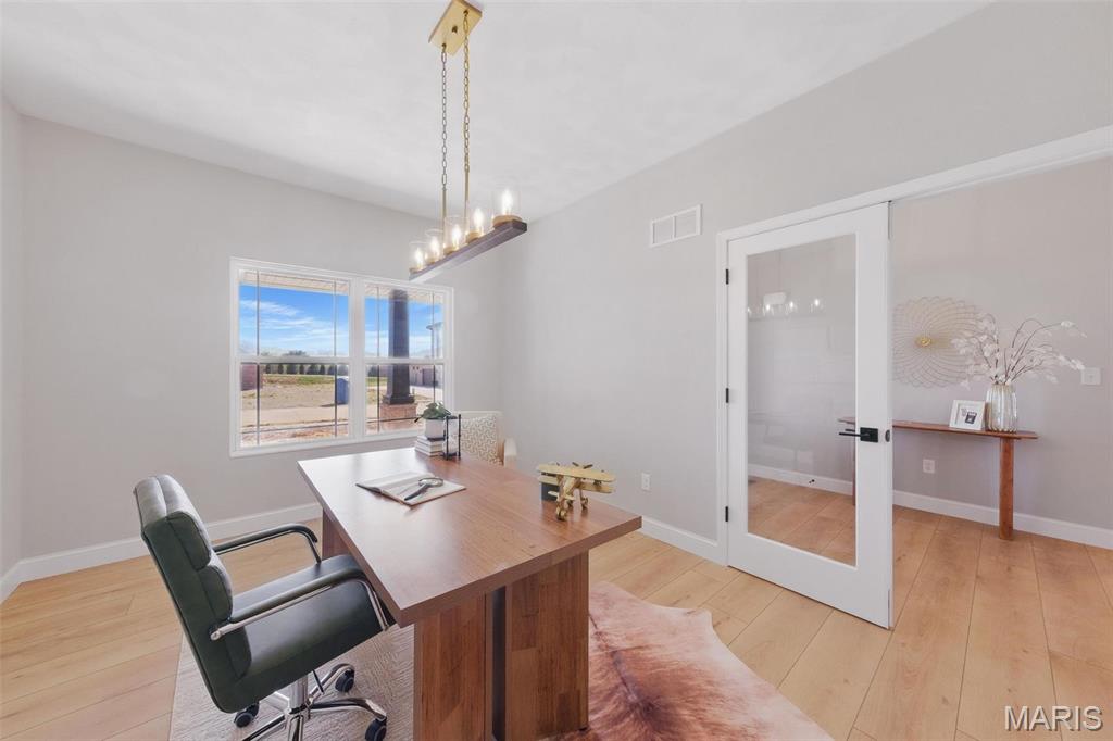 1379 Walnut Ridge Drive