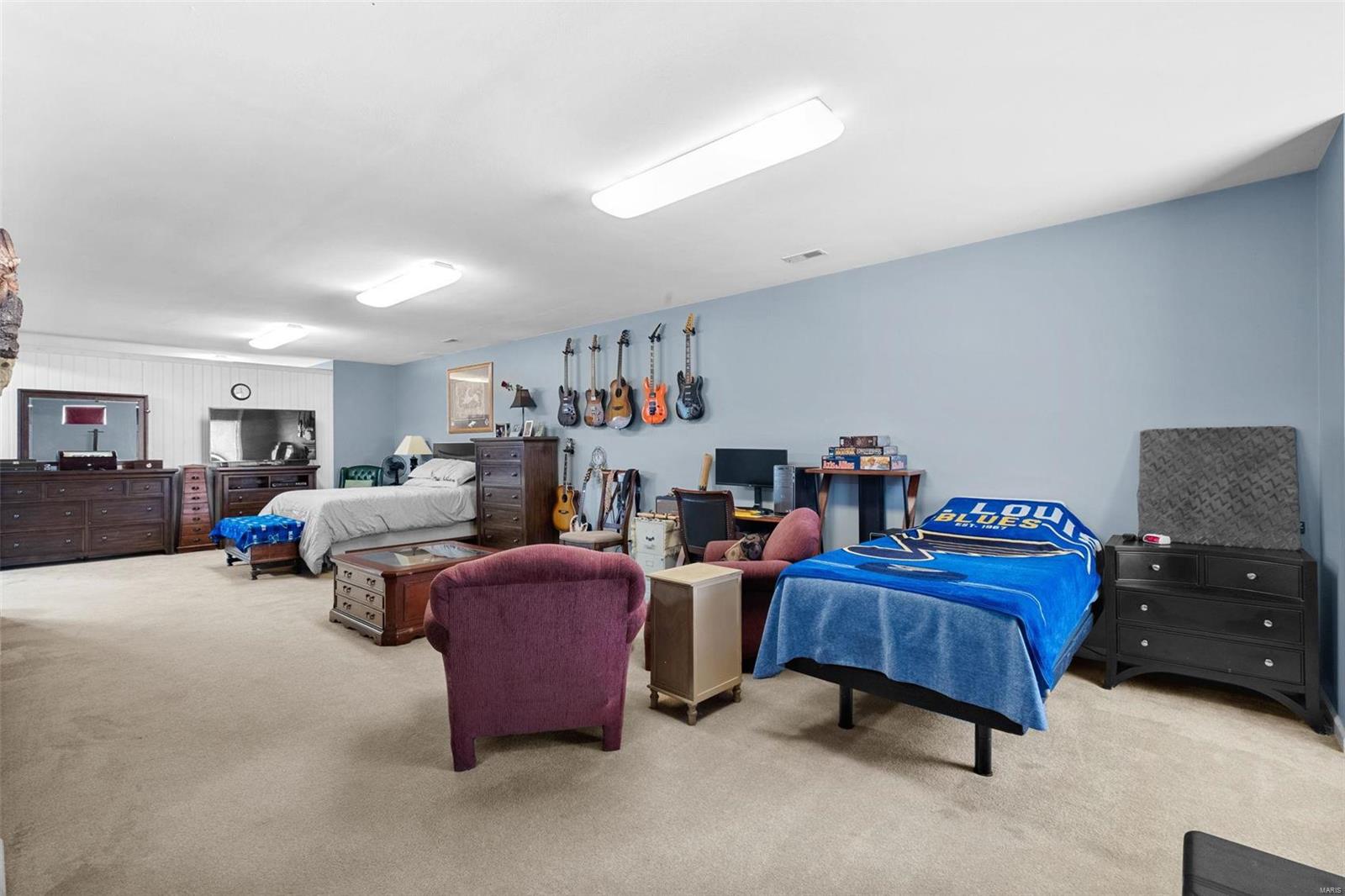 105 Albany Manor Drive