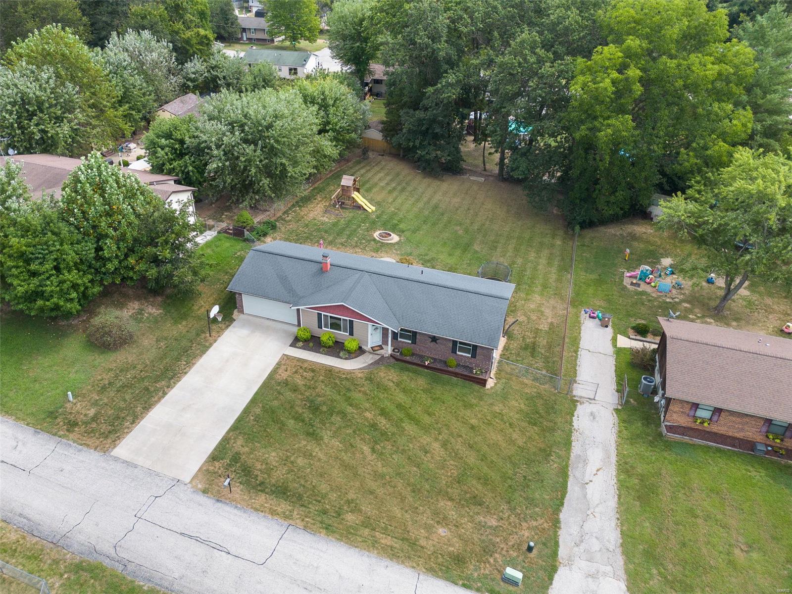 5516 Lehigh Lane