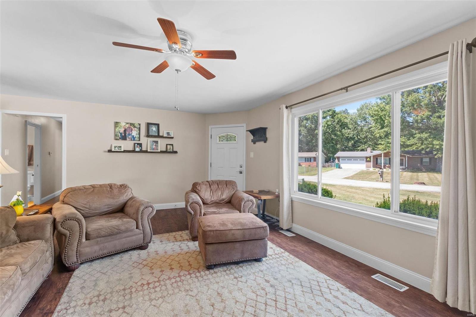 5516 Lehigh Lane