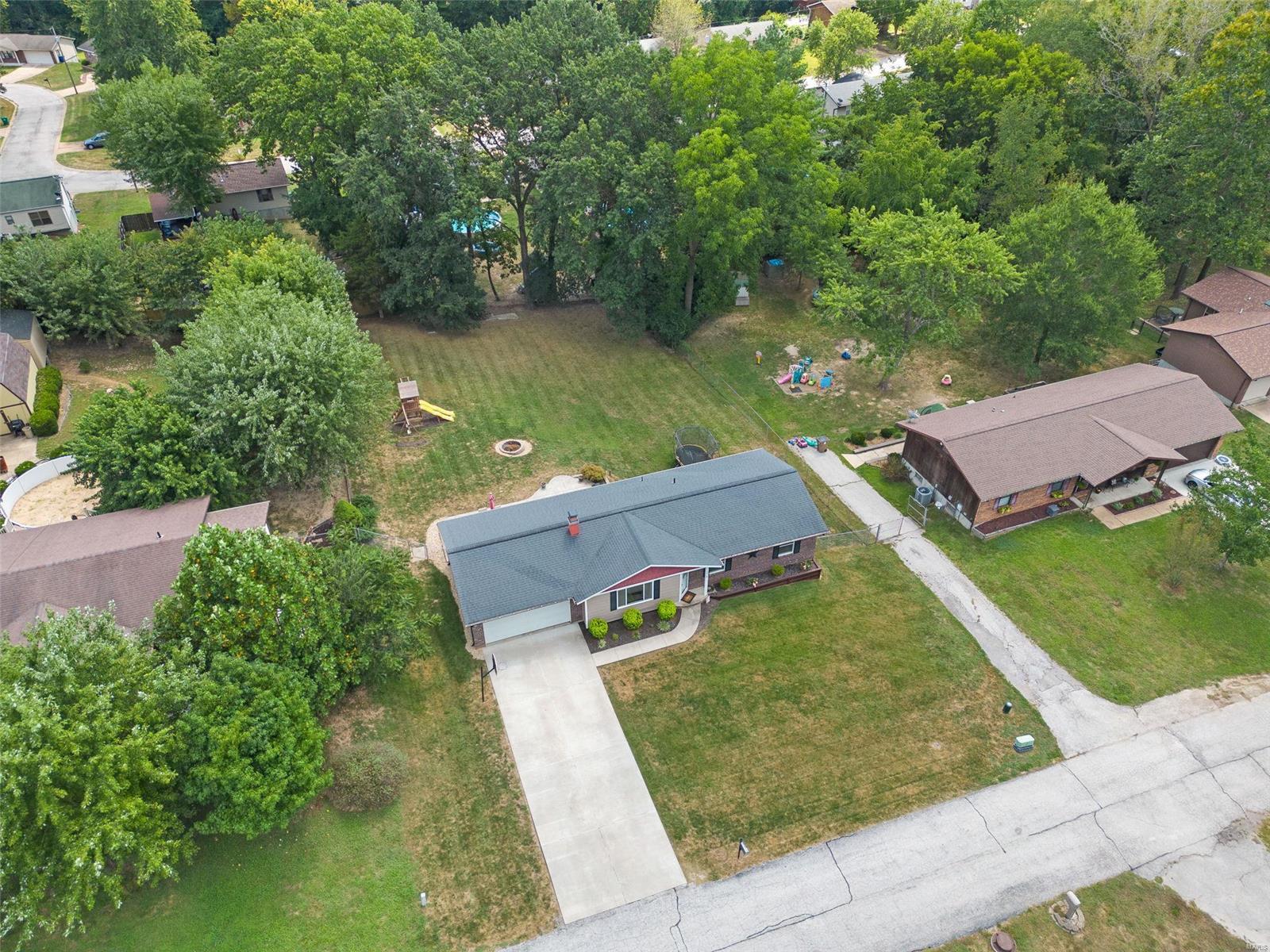 5516 Lehigh Lane