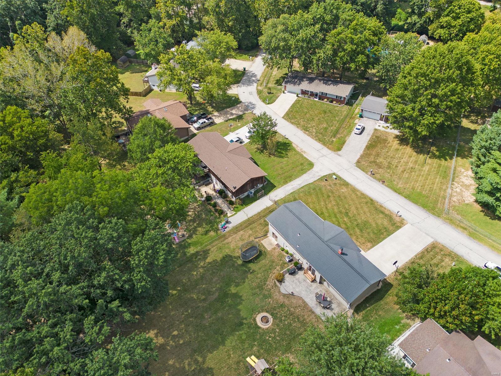 5516 Lehigh Lane