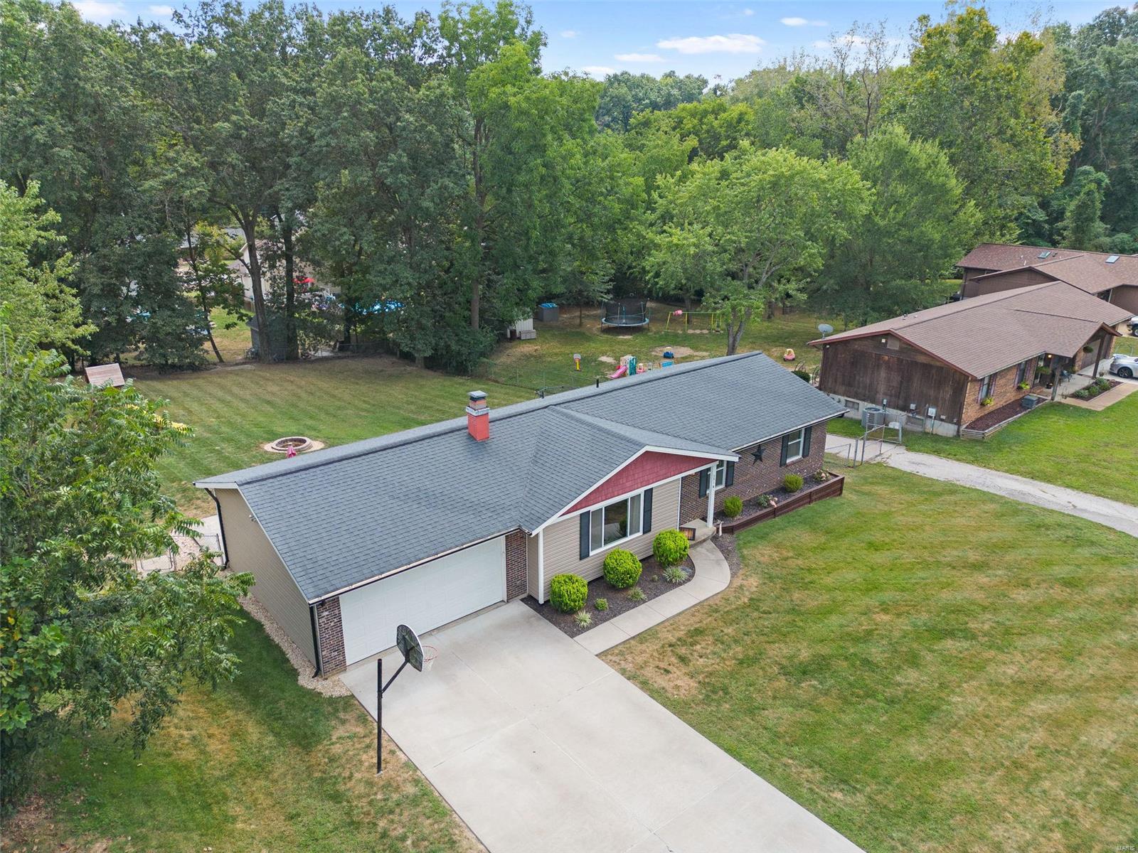5516 Lehigh Lane