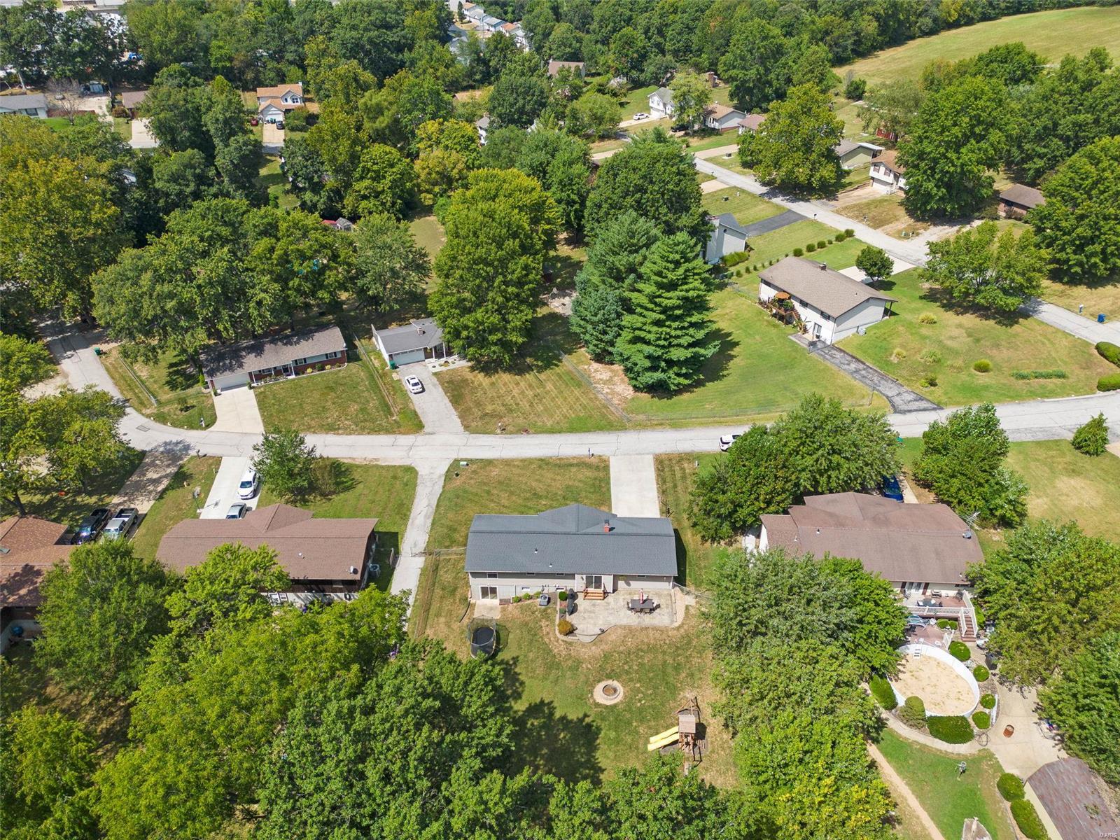 5516 Lehigh Lane