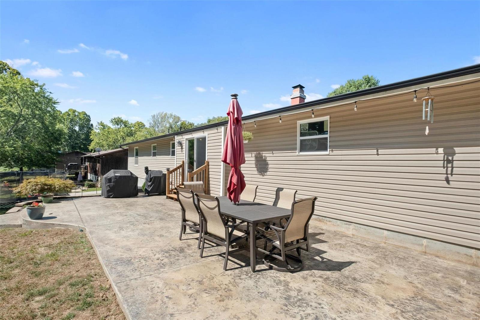 5516 Lehigh Lane