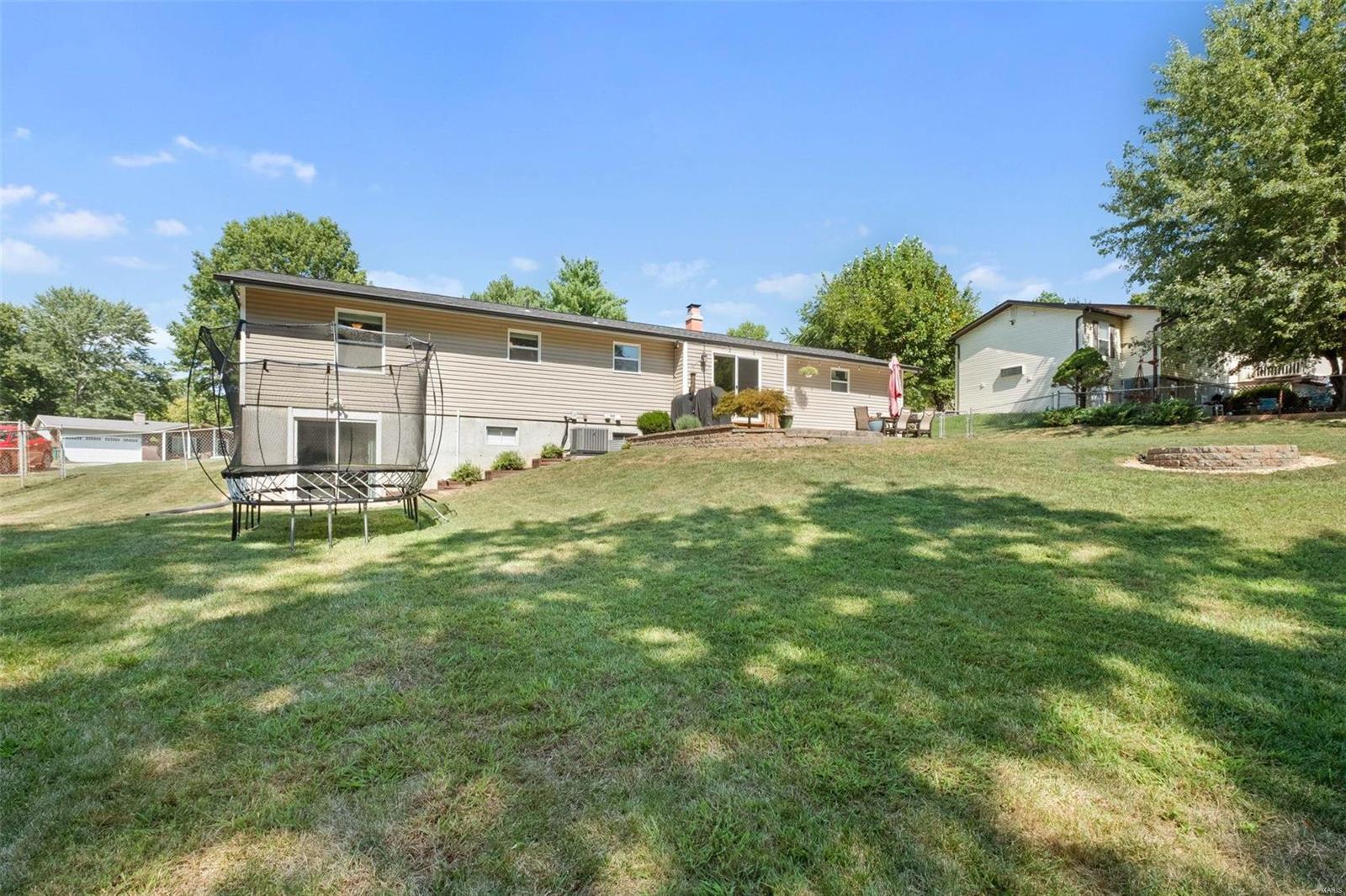 5516 Lehigh Lane