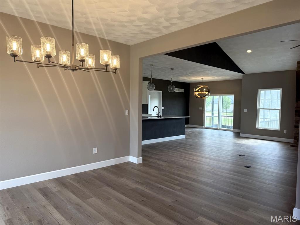 1374 Walnut Ridge Drive