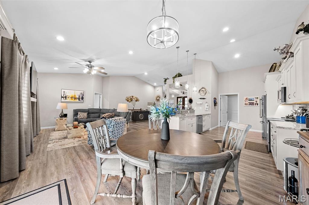 2428 Sunset Ridge Drive