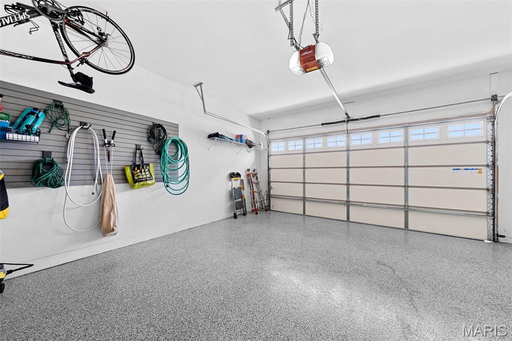 2428 Sunset Ridge Drive