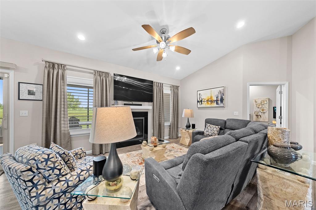 2428 Sunset Ridge Drive