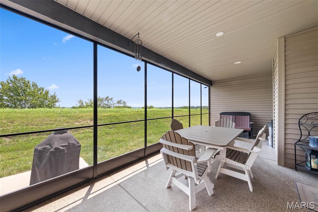 2428 Sunset Ridge Drive