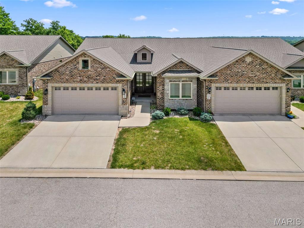 2428 Sunset Ridge Drive