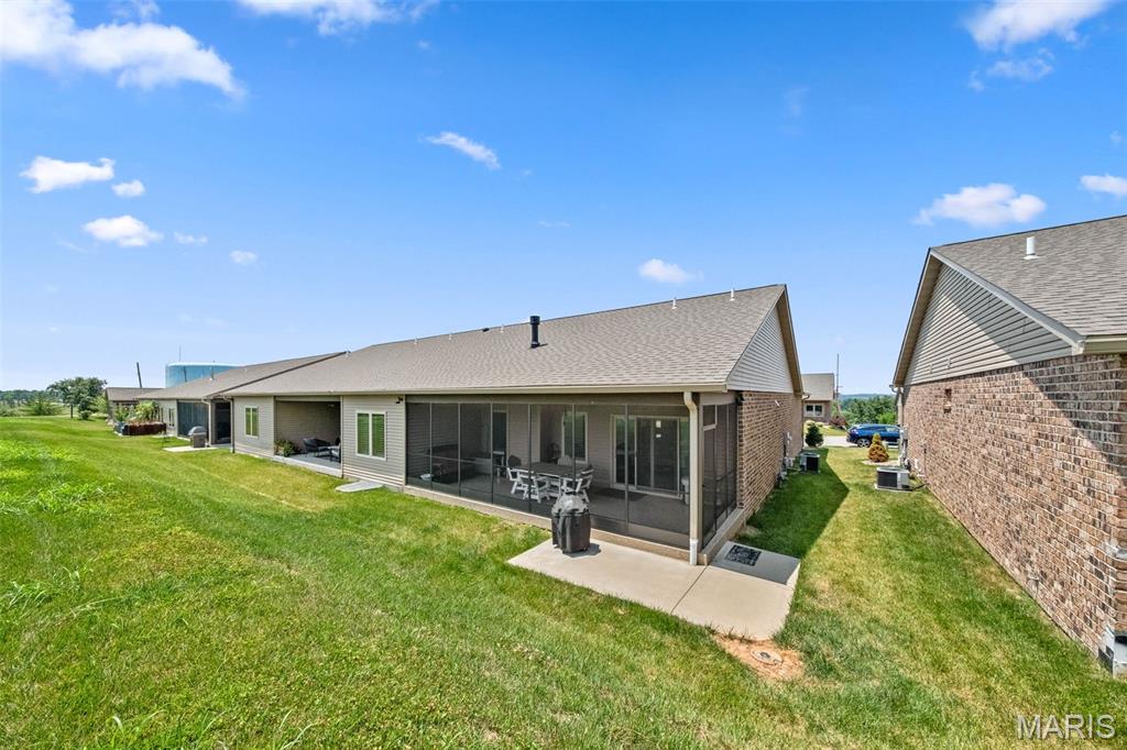 2428 Sunset Ridge Drive