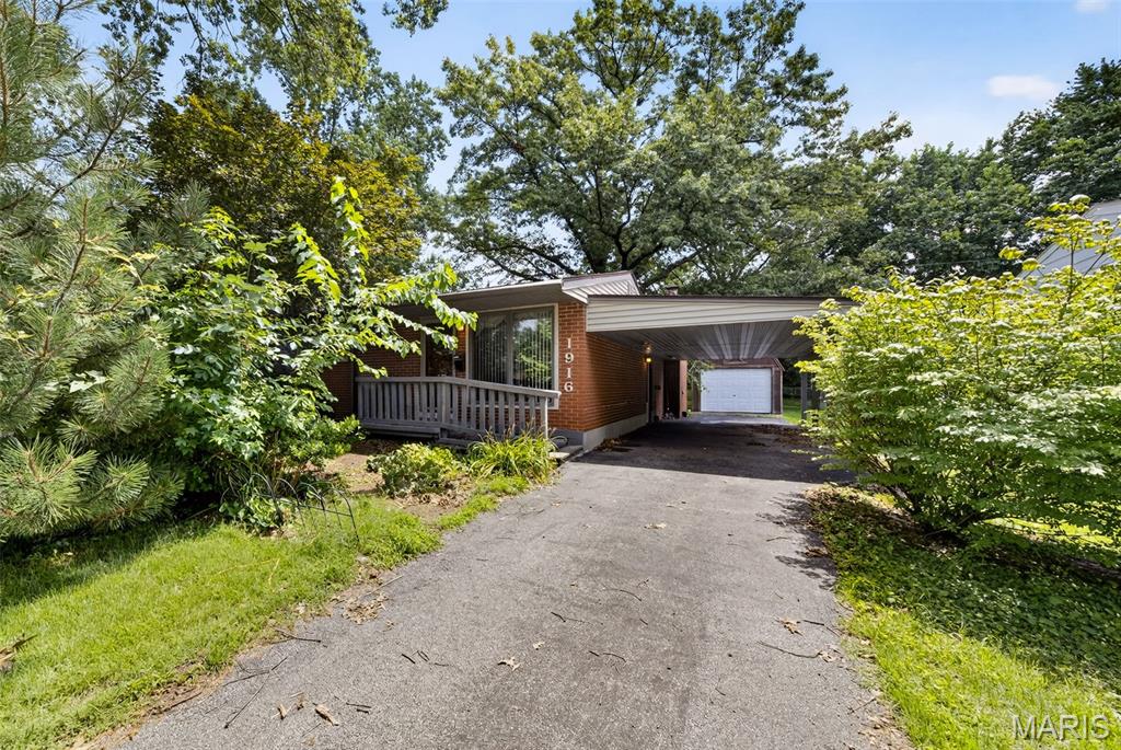 1916 Cornell Avenue