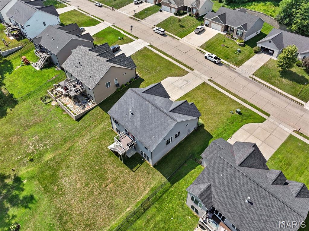 2343 Lakeshore Drive