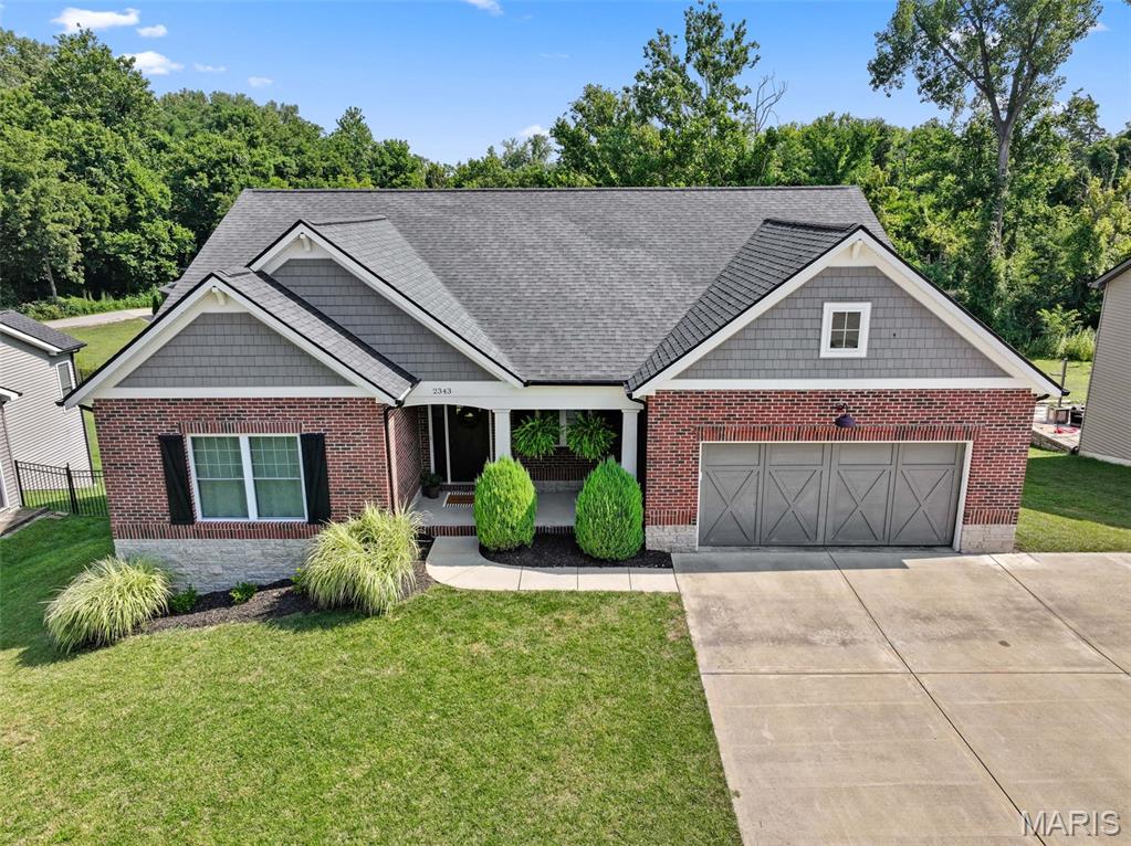 2343 Lakeshore Drive
