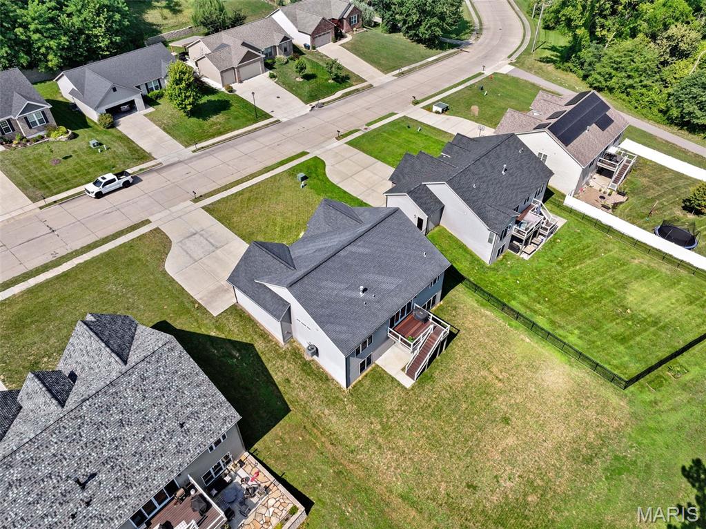 2343 Lakeshore Drive