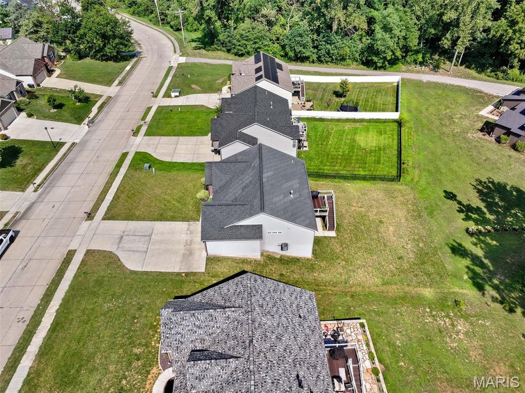 2343 Lakeshore Drive