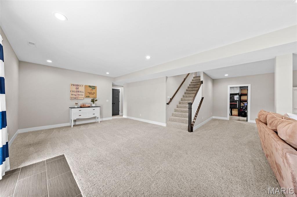 2343 Lakeshore Drive
