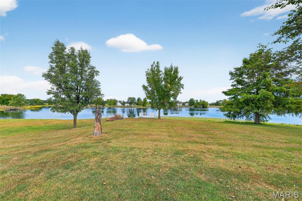 6051 Lakeside Drive