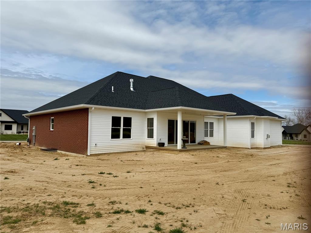 1390 Walnut Ridge Drive