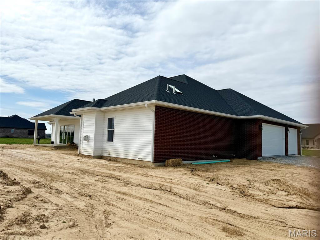 1390 Walnut Ridge Drive