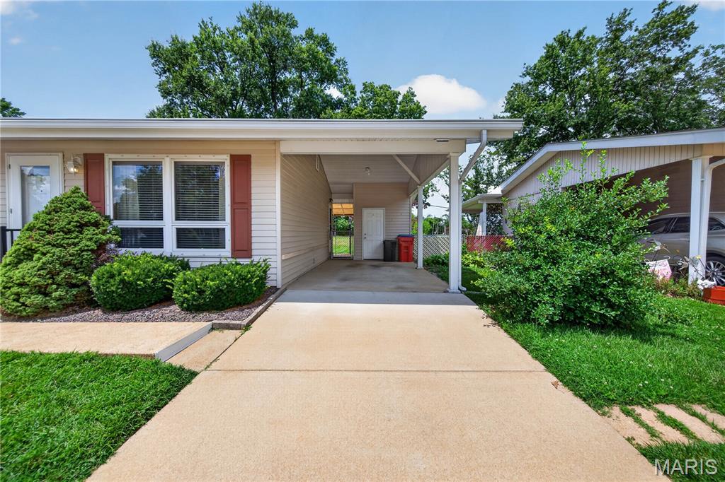 11119 Flori Drive