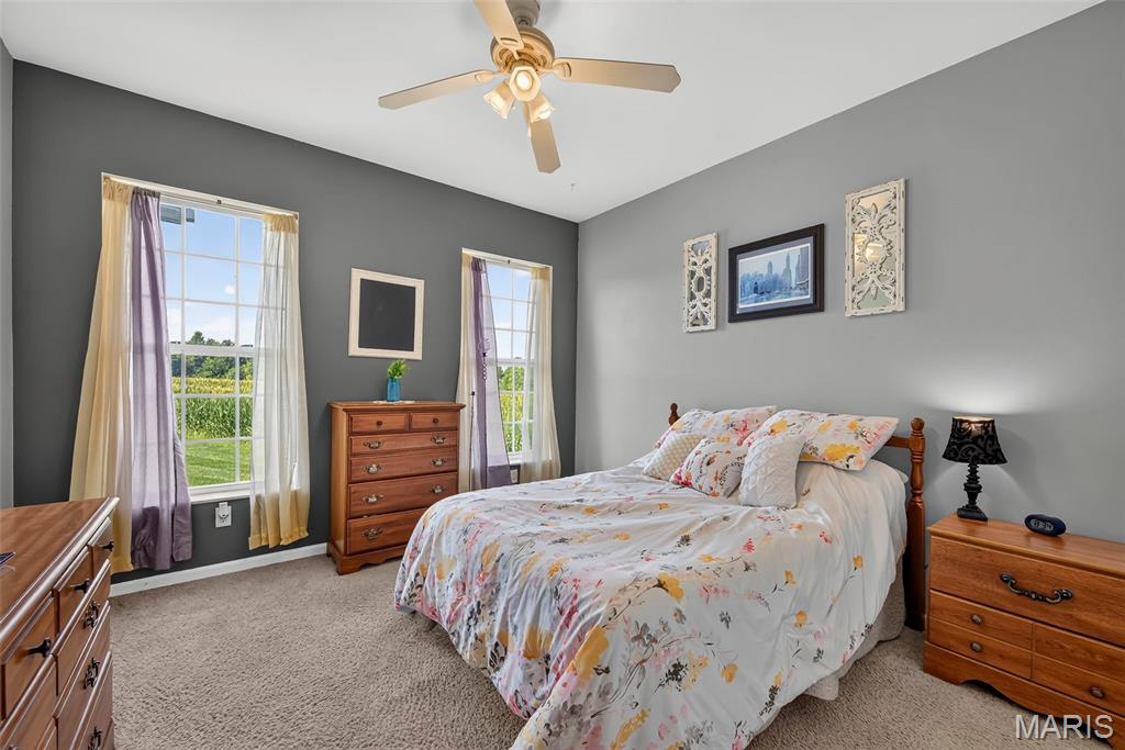 1136 Hoffman Estates Drive