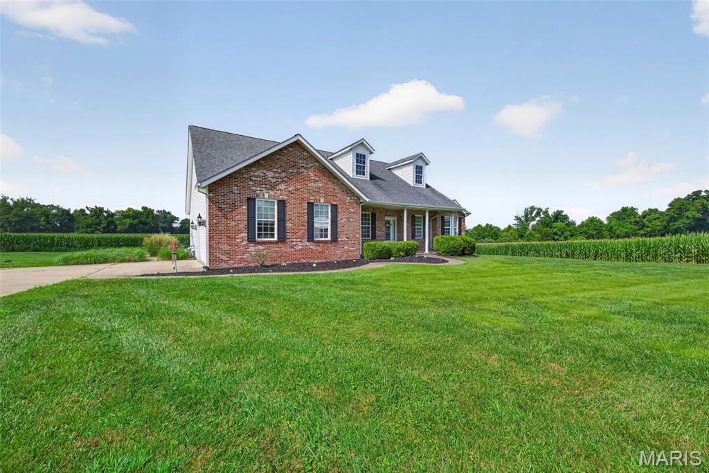 1136 Hoffman Estates Drive