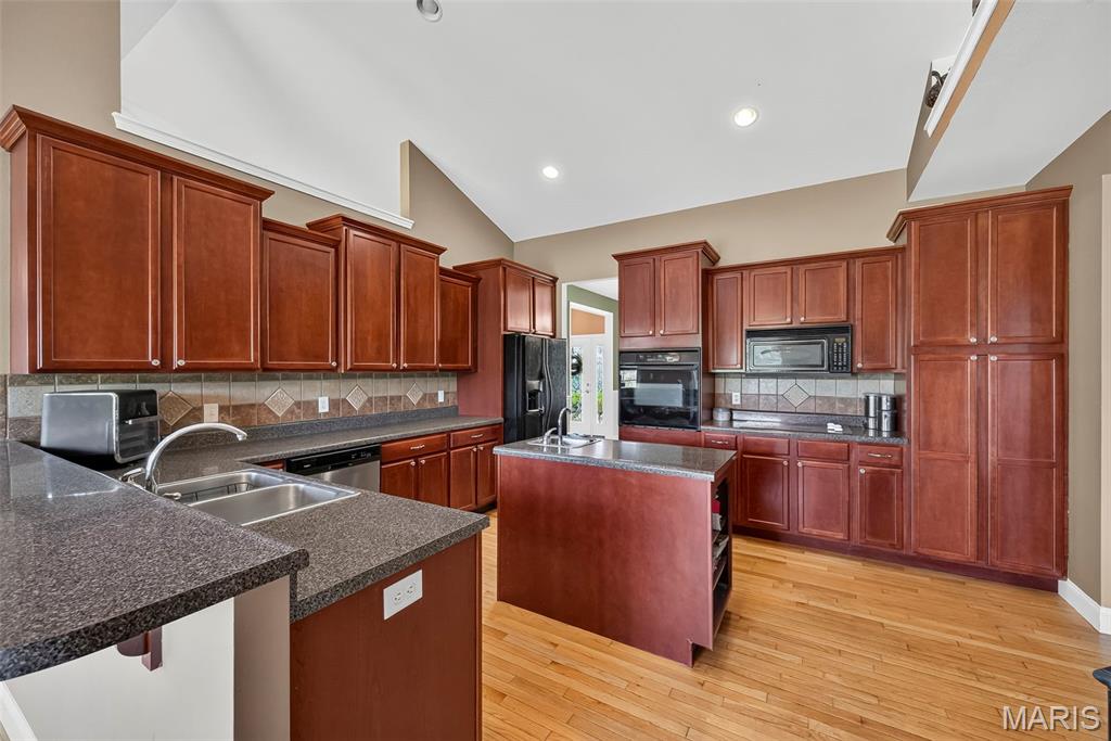 1136 Hoffman Estates Drive