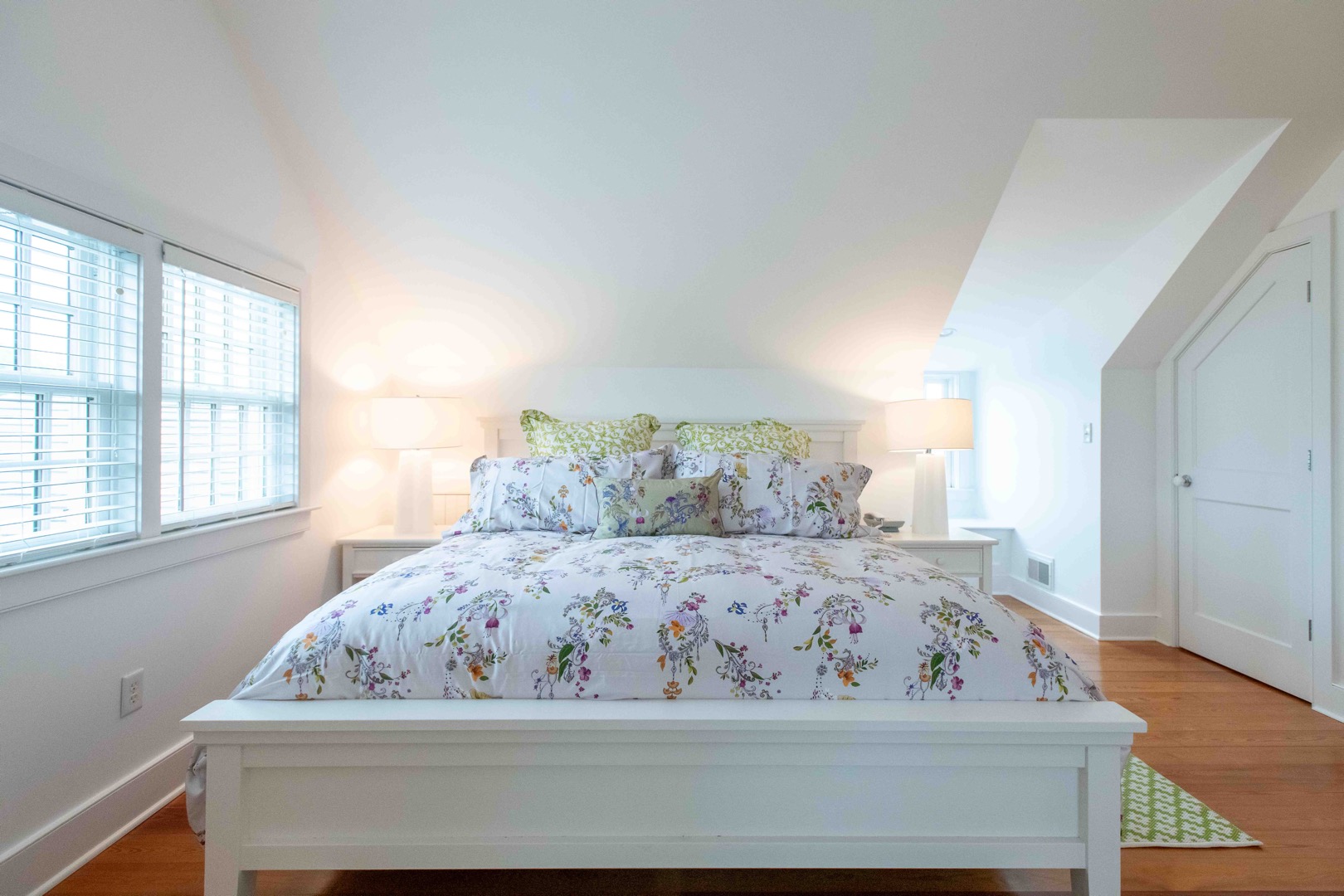 5 Canonicus Street