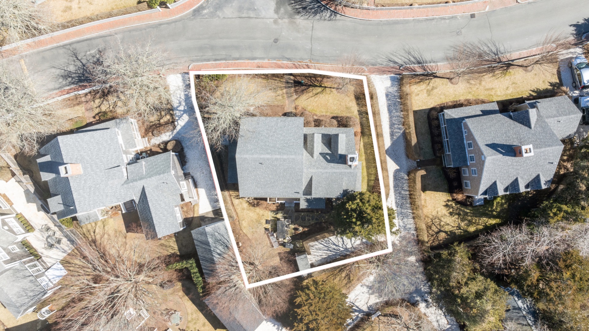 22 Washaman Avenue