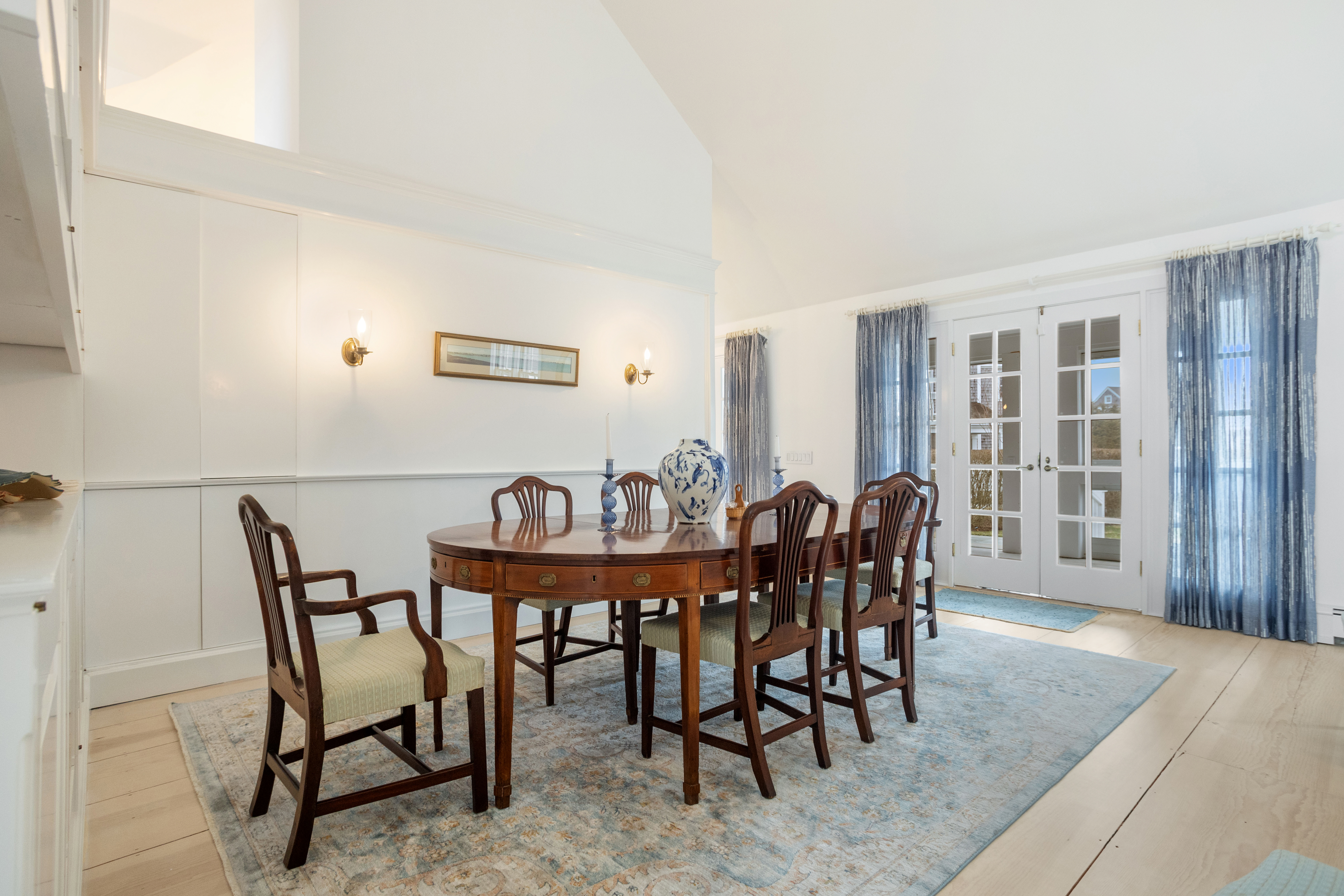 8 Brant Point Road