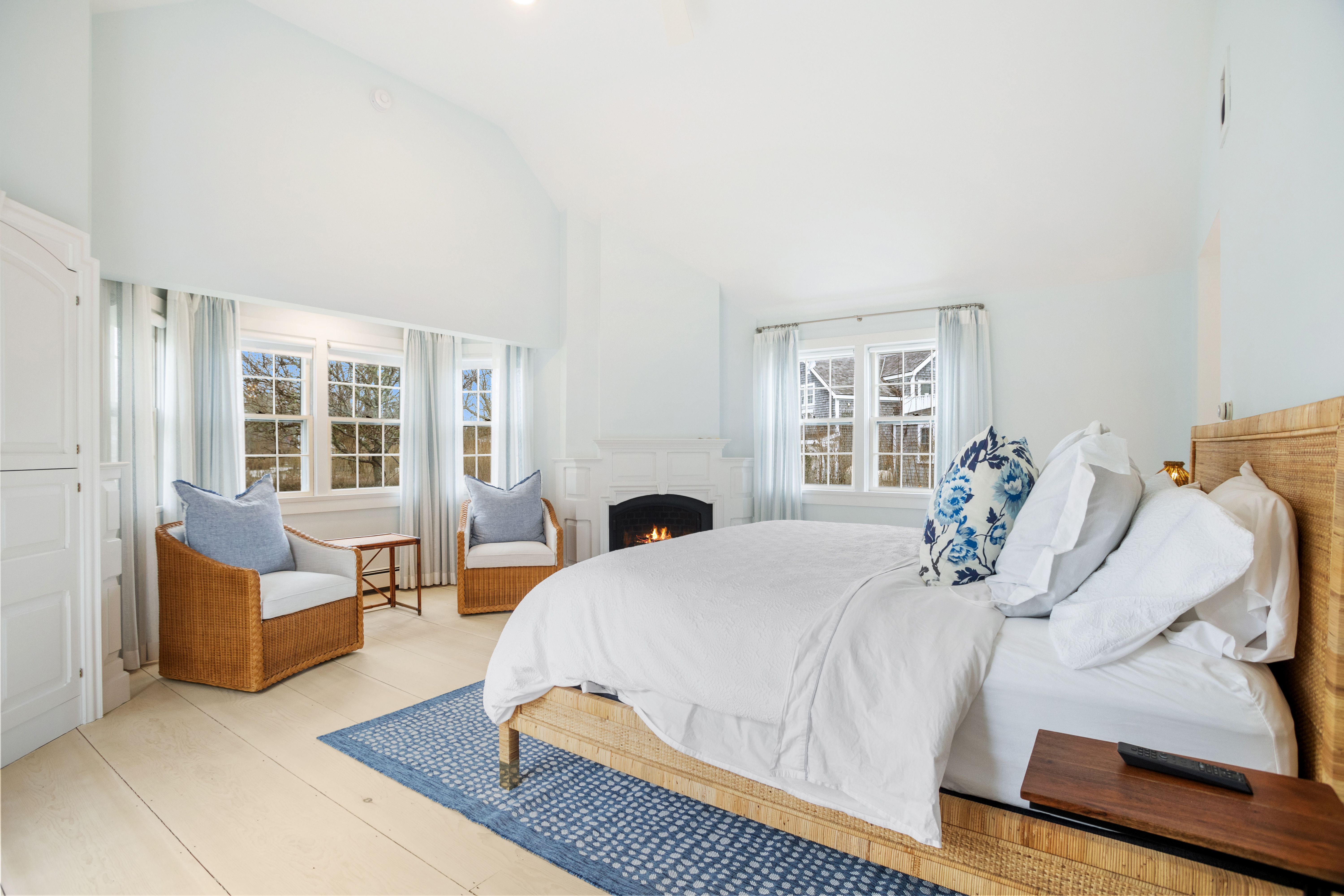 8 Brant Point Road