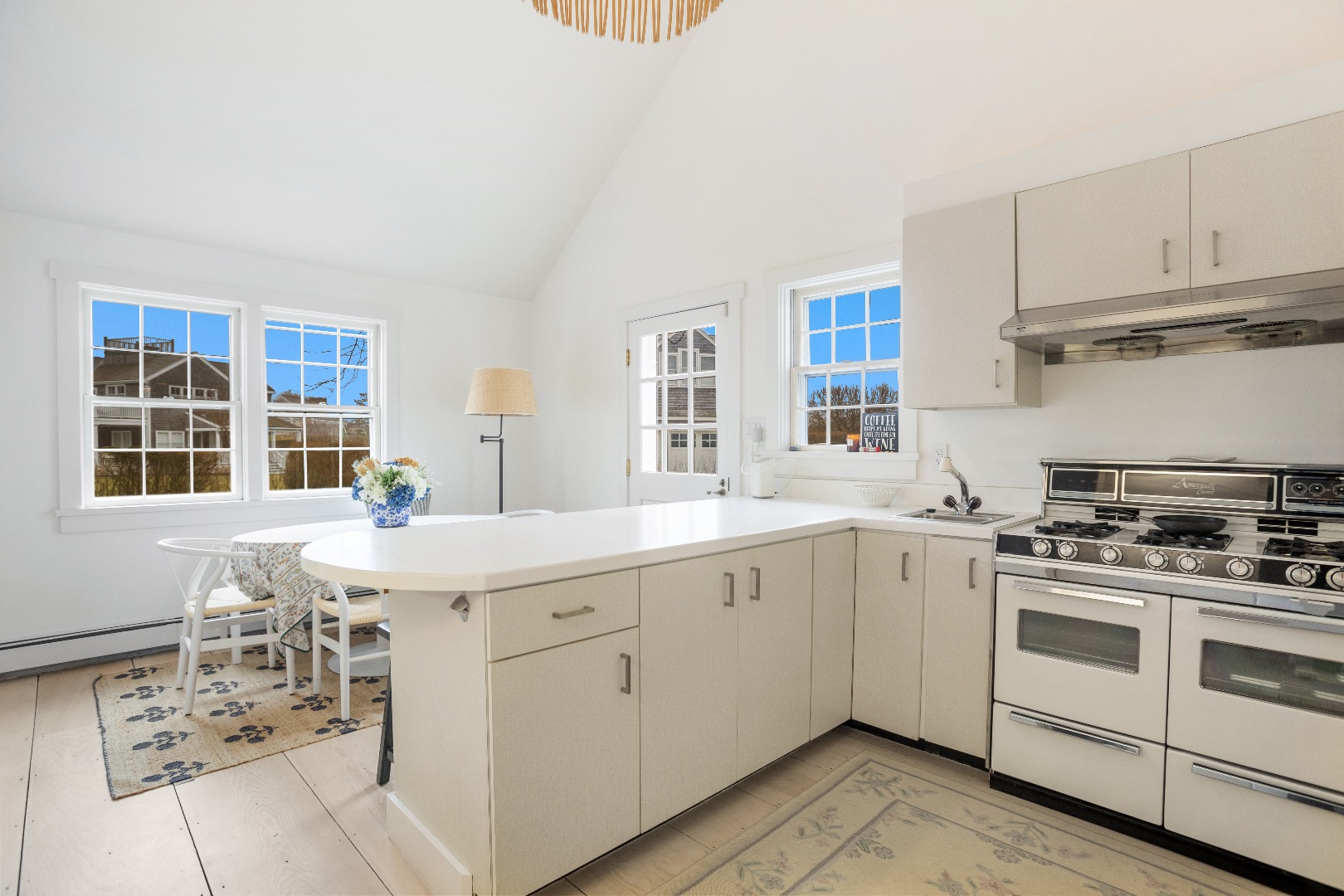 8 Brant Point Road