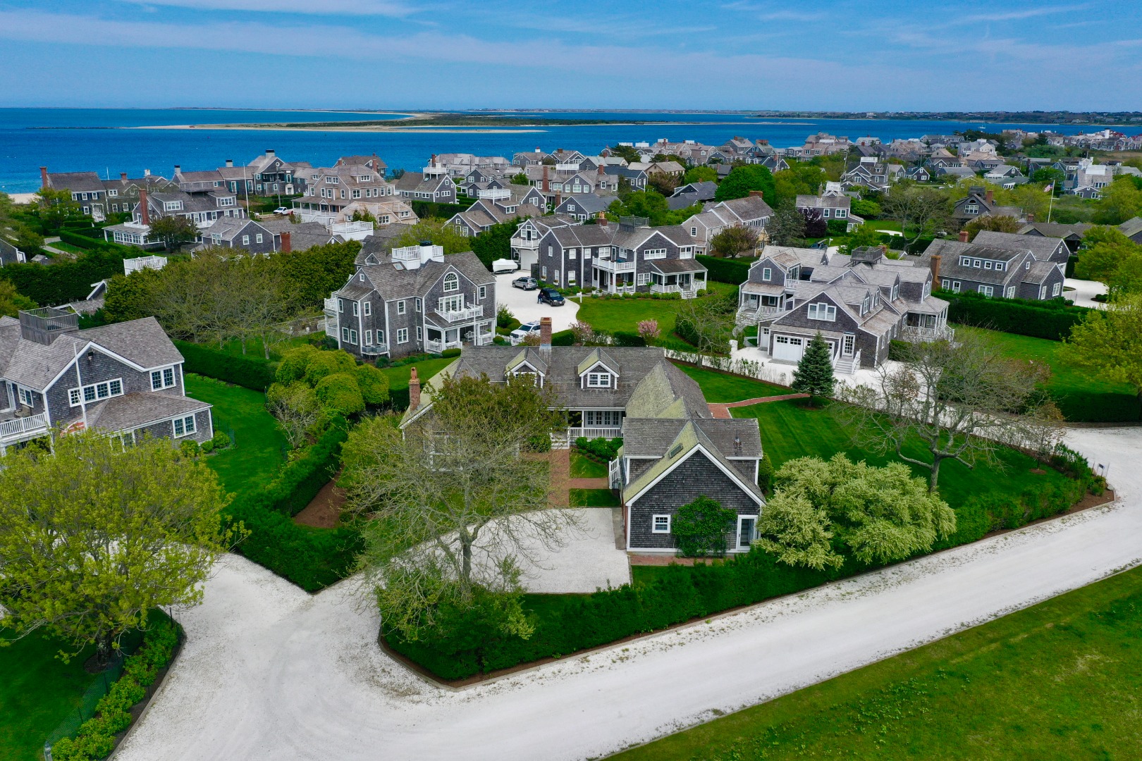 8 Brant Point Road