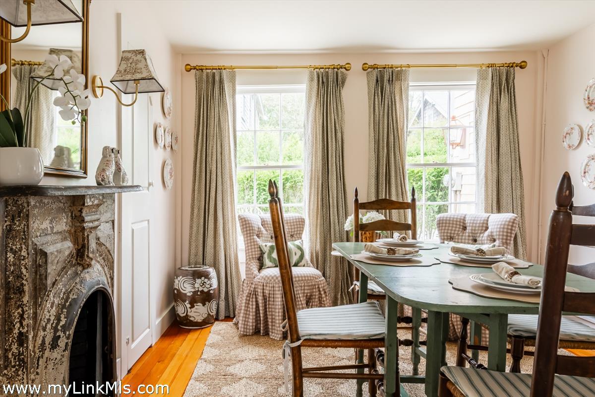 10 Center Street