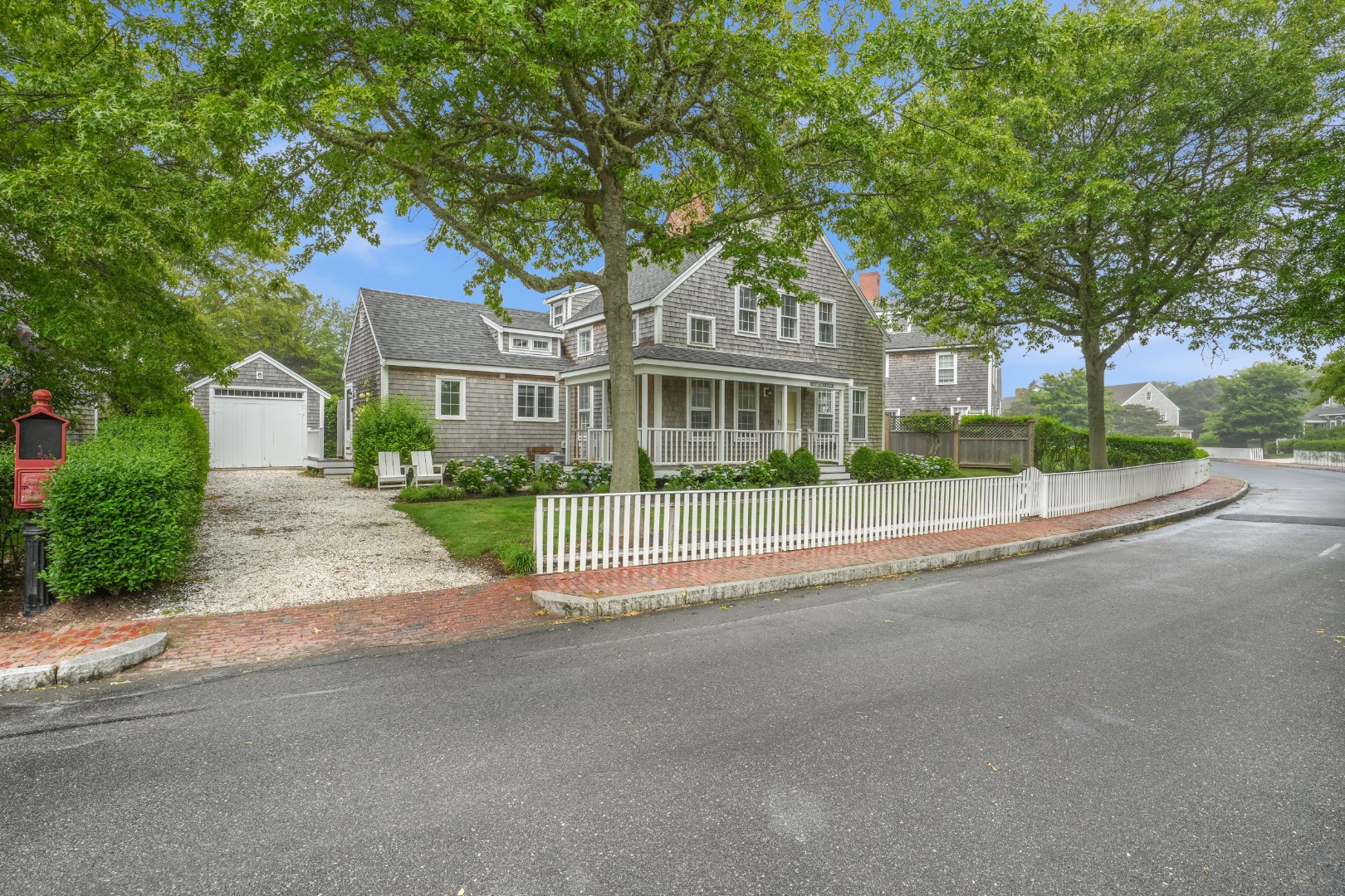 24 Washaman Ave