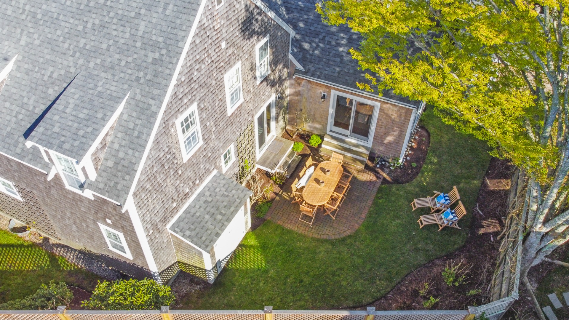 24 Washaman Ave