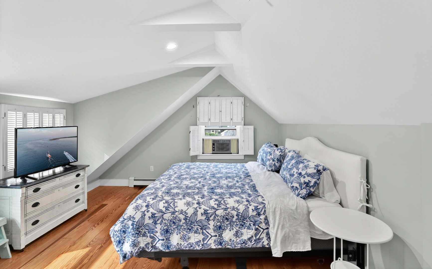 53 Miacomet Avenue