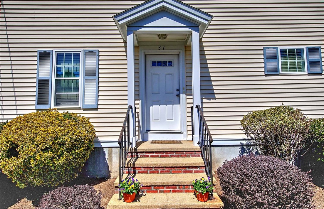 31 Garfield Avenue