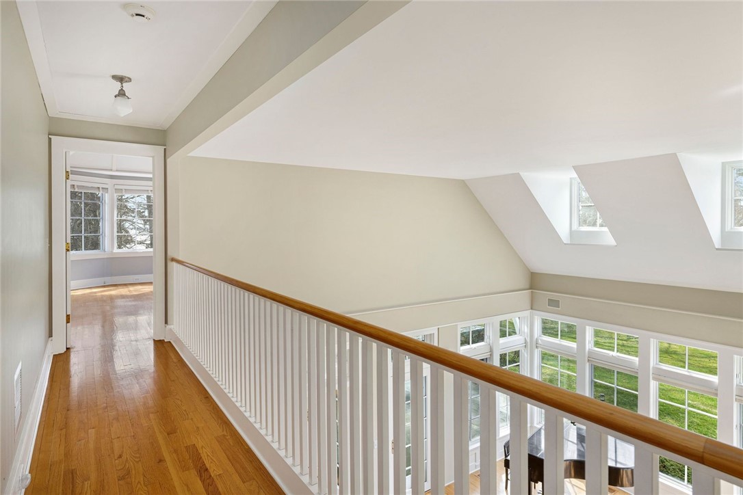 9 Ocean Lawn Lane