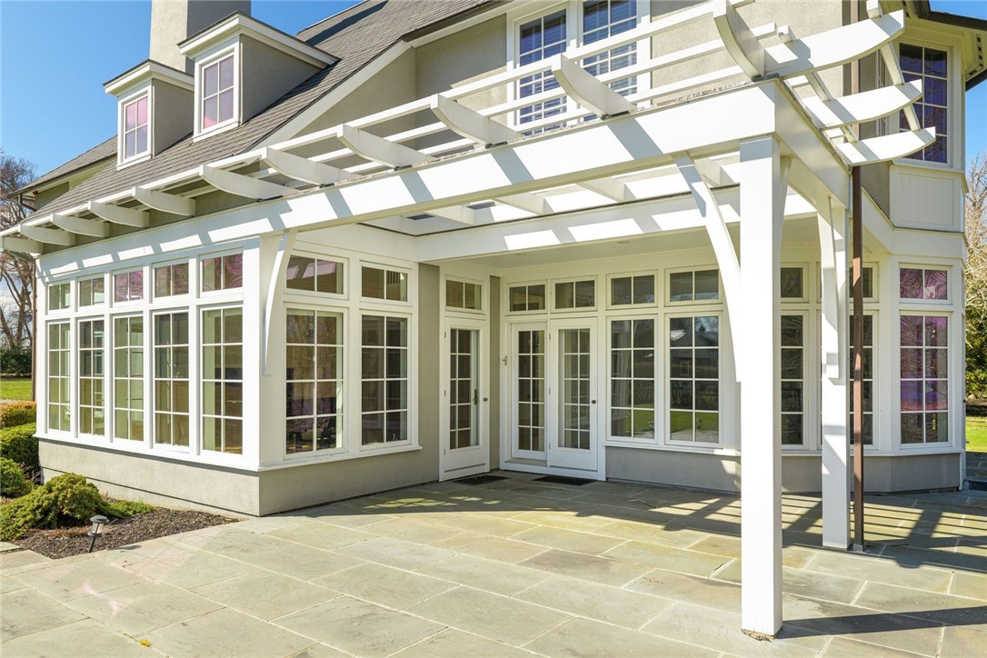 9 Ocean Lawn Lane
