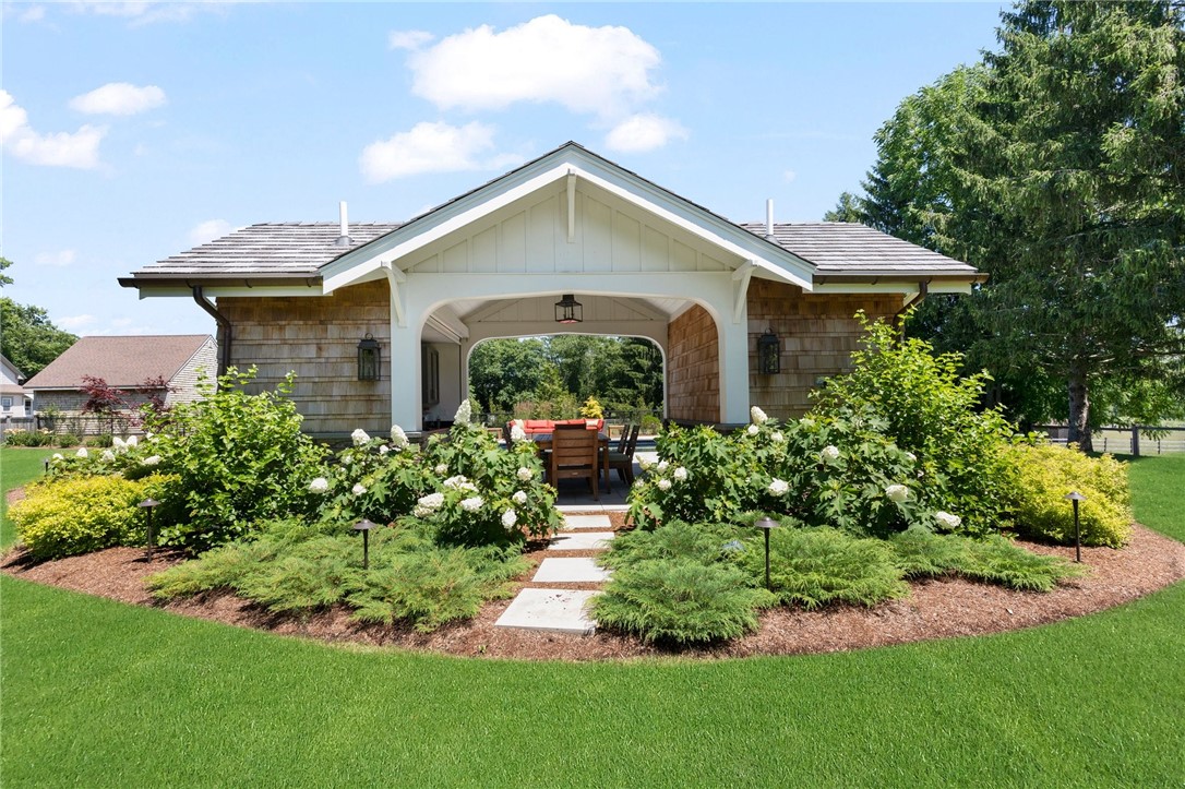 23 Bay State Road