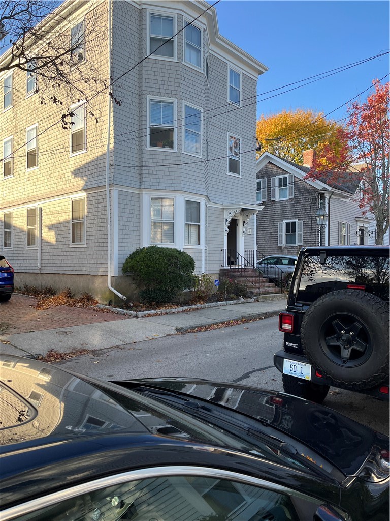 24 Third Street 1