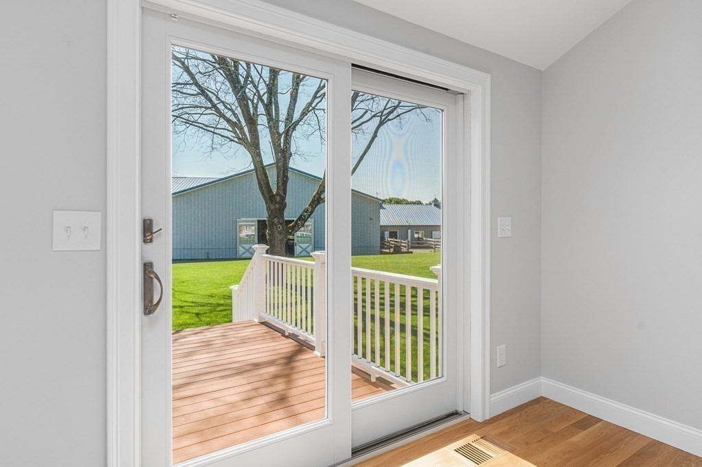 23 Bay State Rd, Rehoboth