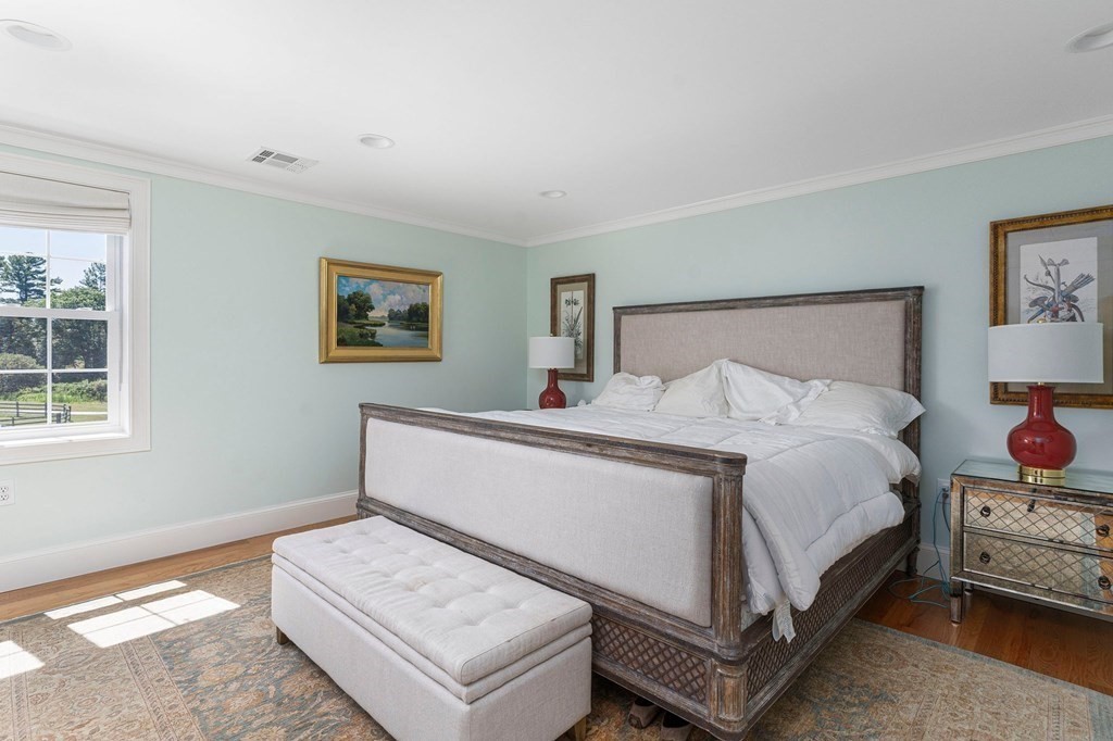 23 Bay State Rd, Rehoboth