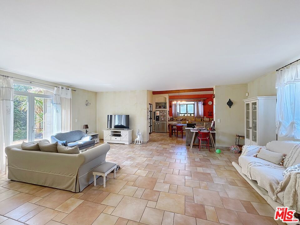 27 Clos Saint Marthe