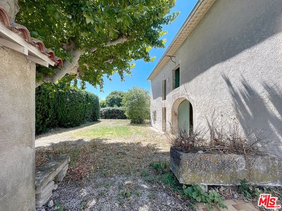 1517 Chemin Du Grand Quartier