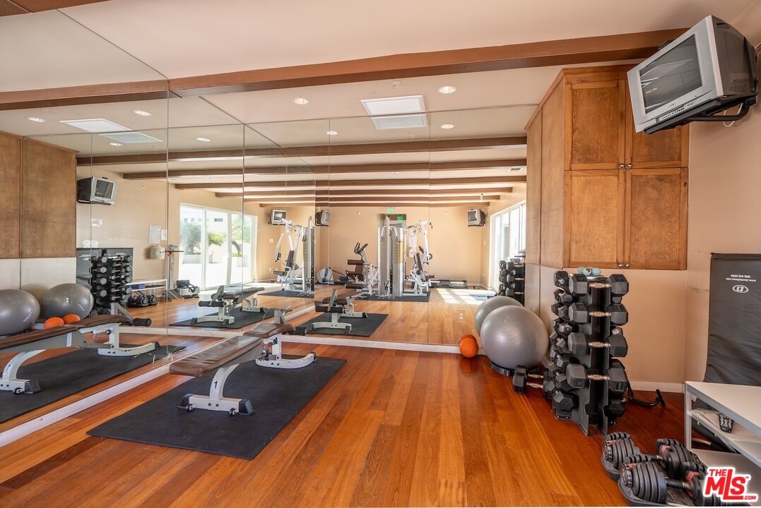 7301 Vista Del Mar Unit: B105